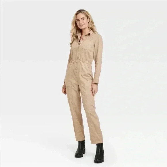 NWOT Women's Long Sleeve Button-Front
Coveralls - Universal Thread 4 - Picture 3 of 5